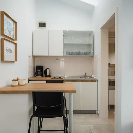 Charming Rose 1&2 With Pool * Poreč