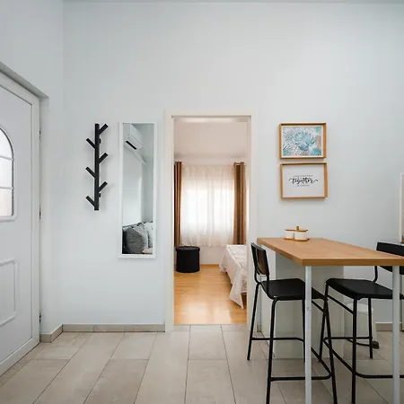 Charming Rose 1&2 With Pool Apartamento *