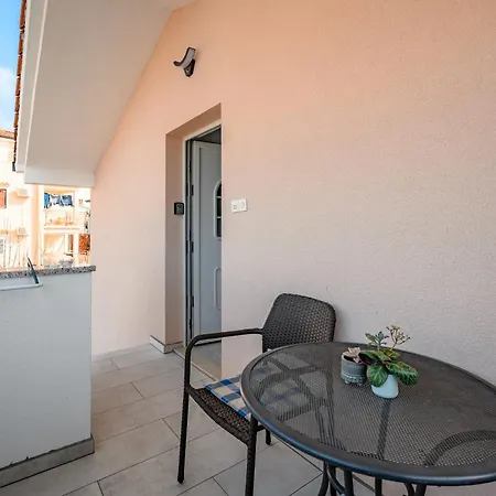 Apartment Charming Rose 1&2 With Pool Porec