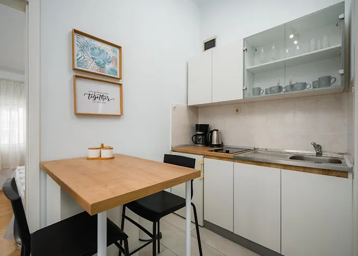 Apartman Charming Rose 1&2 With Pool *