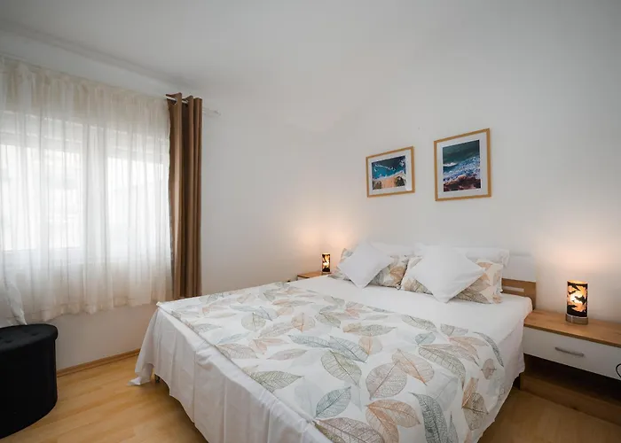Charming Rose 1&2 With Pool Apartman Porec