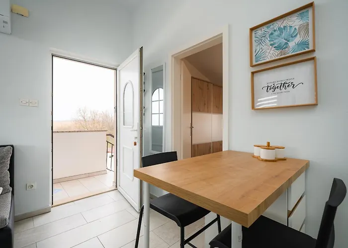 Charming Rose 1&2 With Pool * 포레치