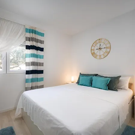 Charming Rose 1&2 With Pool *